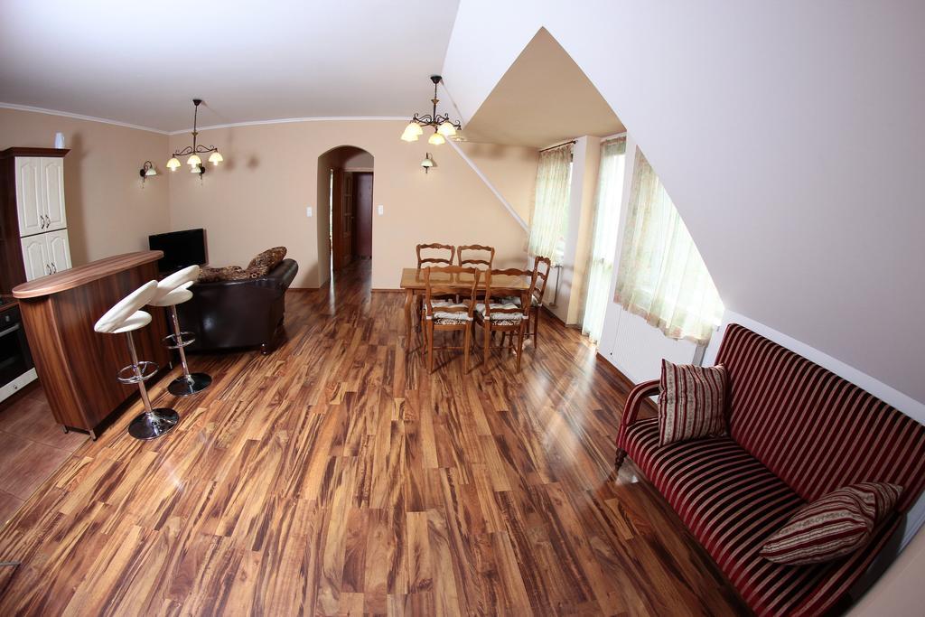 Balm Apartman Eger Kültér fotó